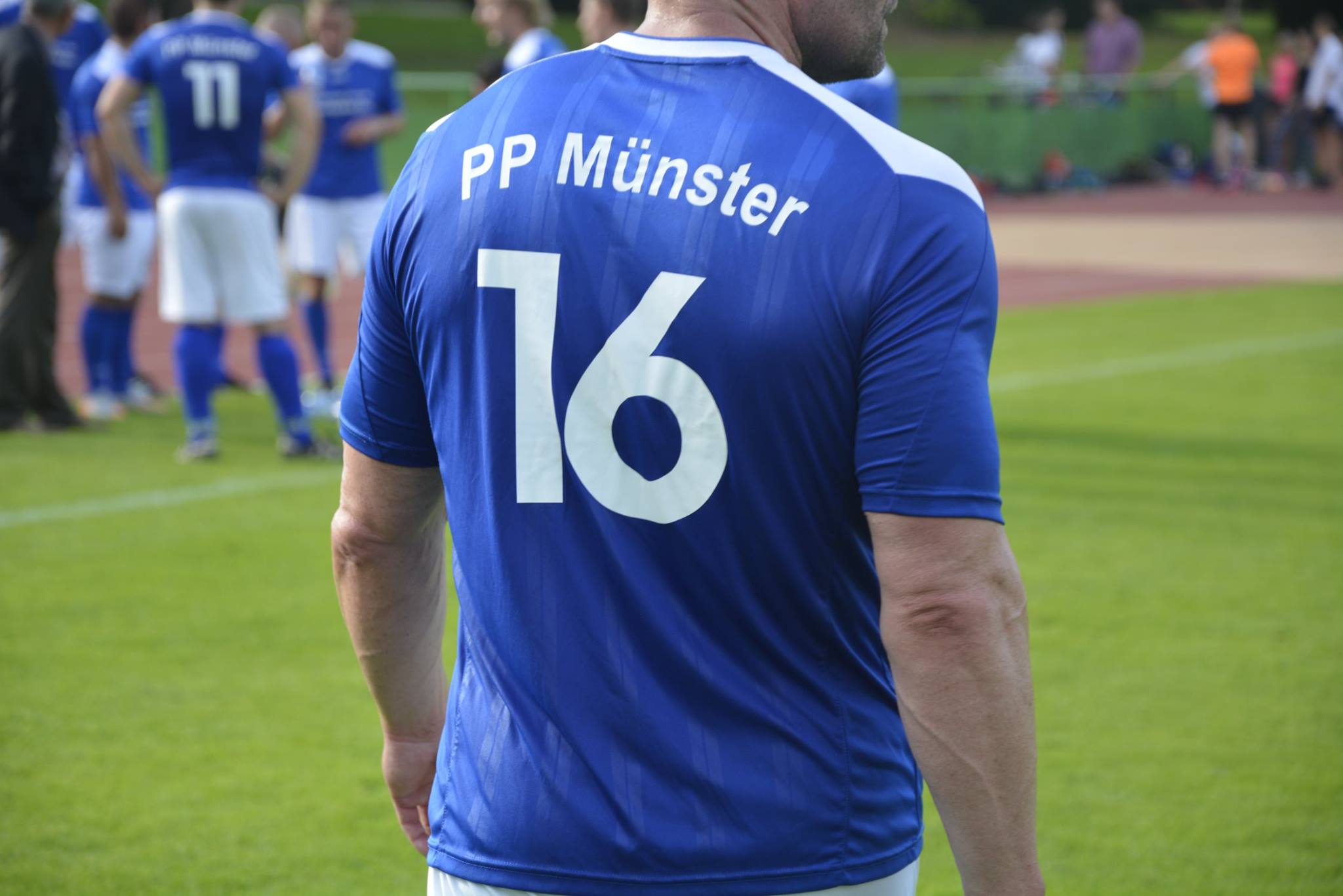 Fußball verbindet-8
