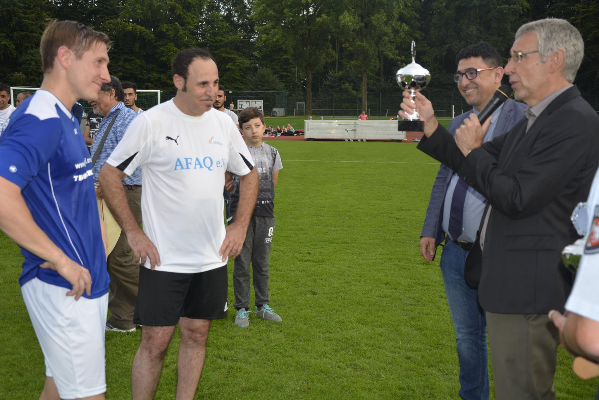 Fußball verbindet-10