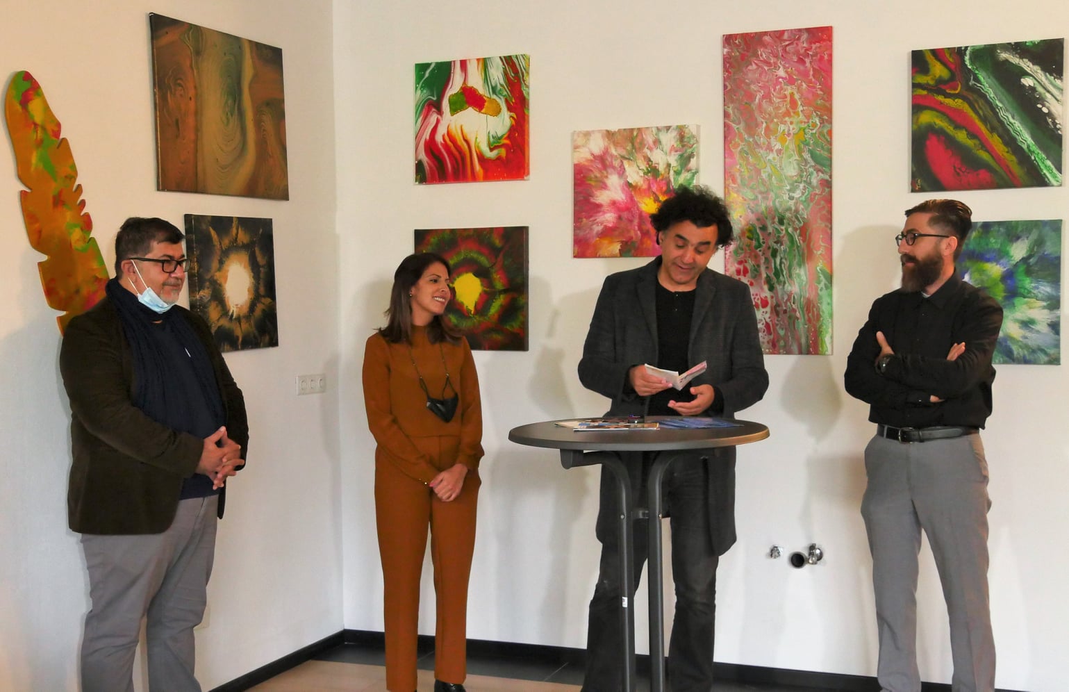 Kunstausstellung "Jede Farbe hat ein Gefühl" jihad ausstellung 1