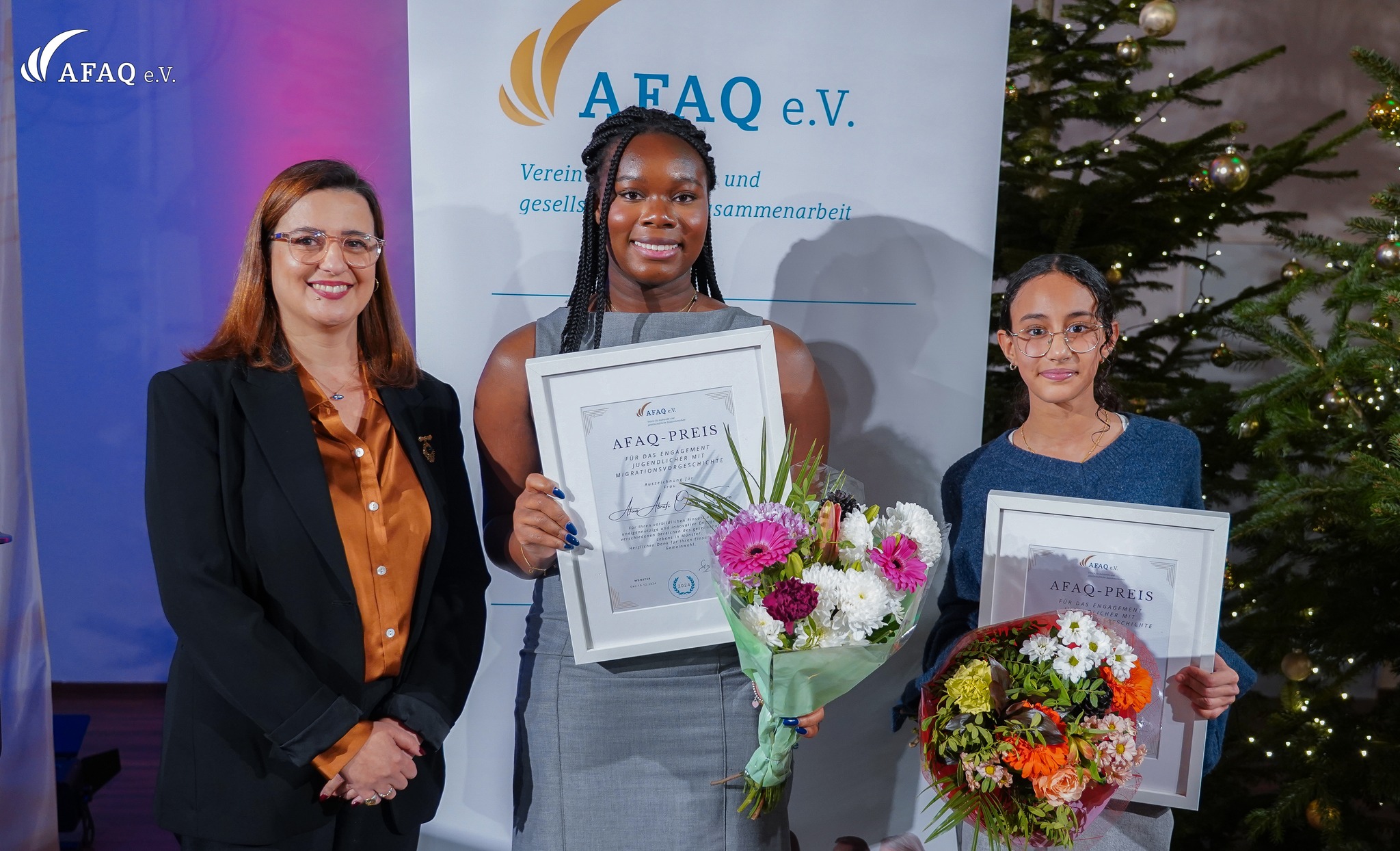 Home 487379589_1084728480361768_6070868593464314182_n