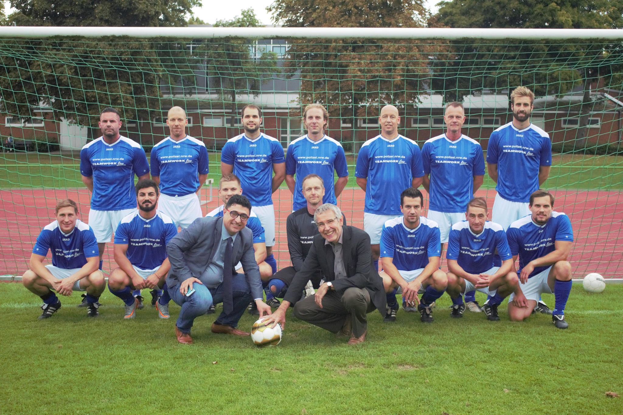 fußball verbindet 15